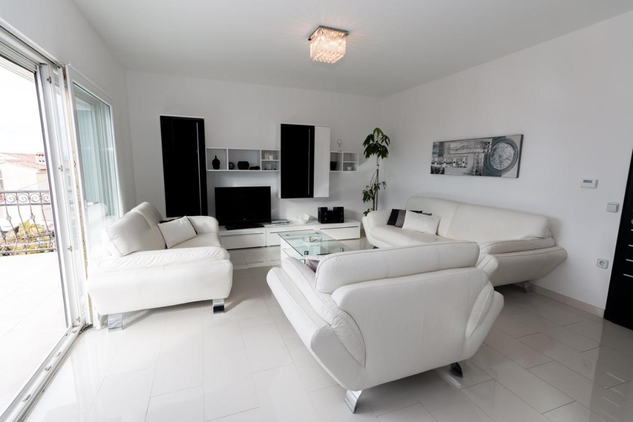 Holiday House Queens With Sea View Селце Екстер'єр фото
