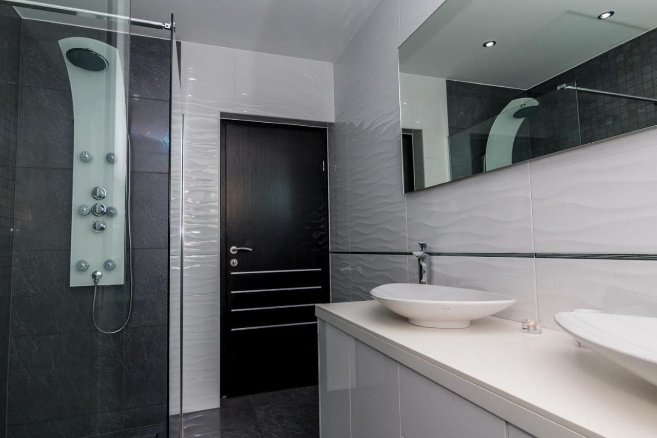 Holiday House Queens With Sea View Селце Екстер'єр фото