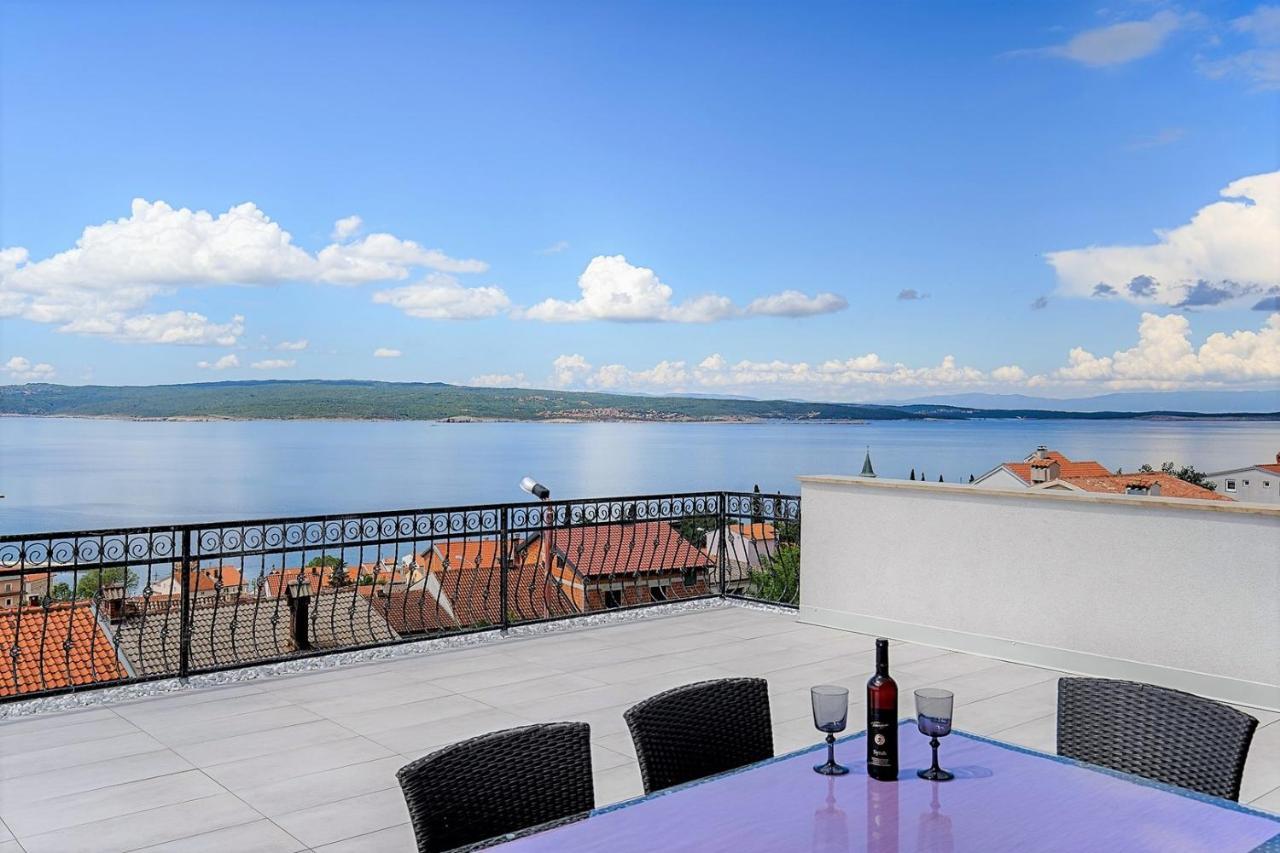 Holiday House Queens With Sea View Селце Екстер'єр фото
